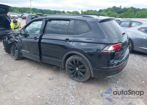 2021 Volkswagen Tiguan 2.0T Se/2.0T Se R-Line Black/2.0T Sel из США, поврежденный, VIN 3VV2B7AX4MM111887